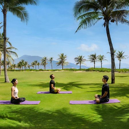 Melia Vinpearl Cam Ranh Beach Resort Екстериор снимка