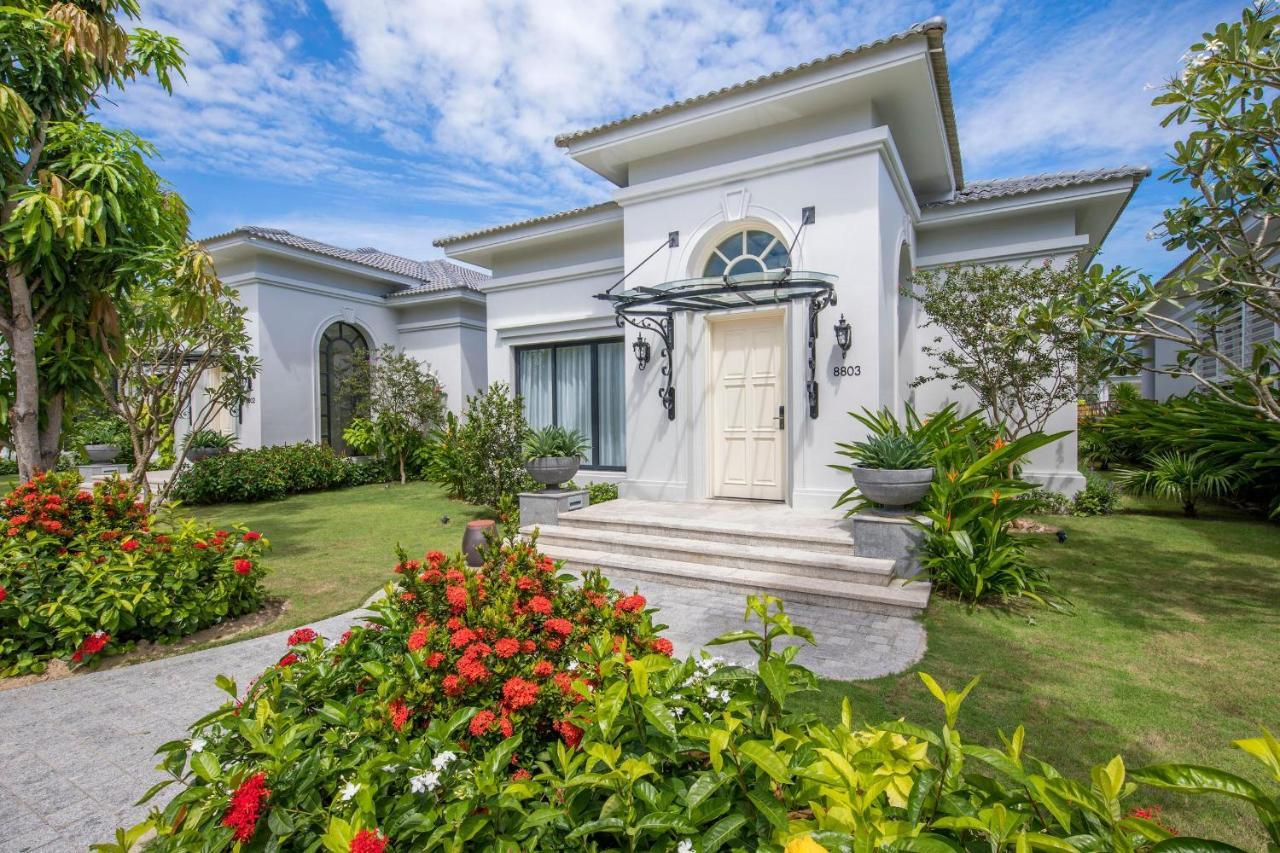 Melia Vinpearl Cam Ranh Beach Resort Екстериор снимка