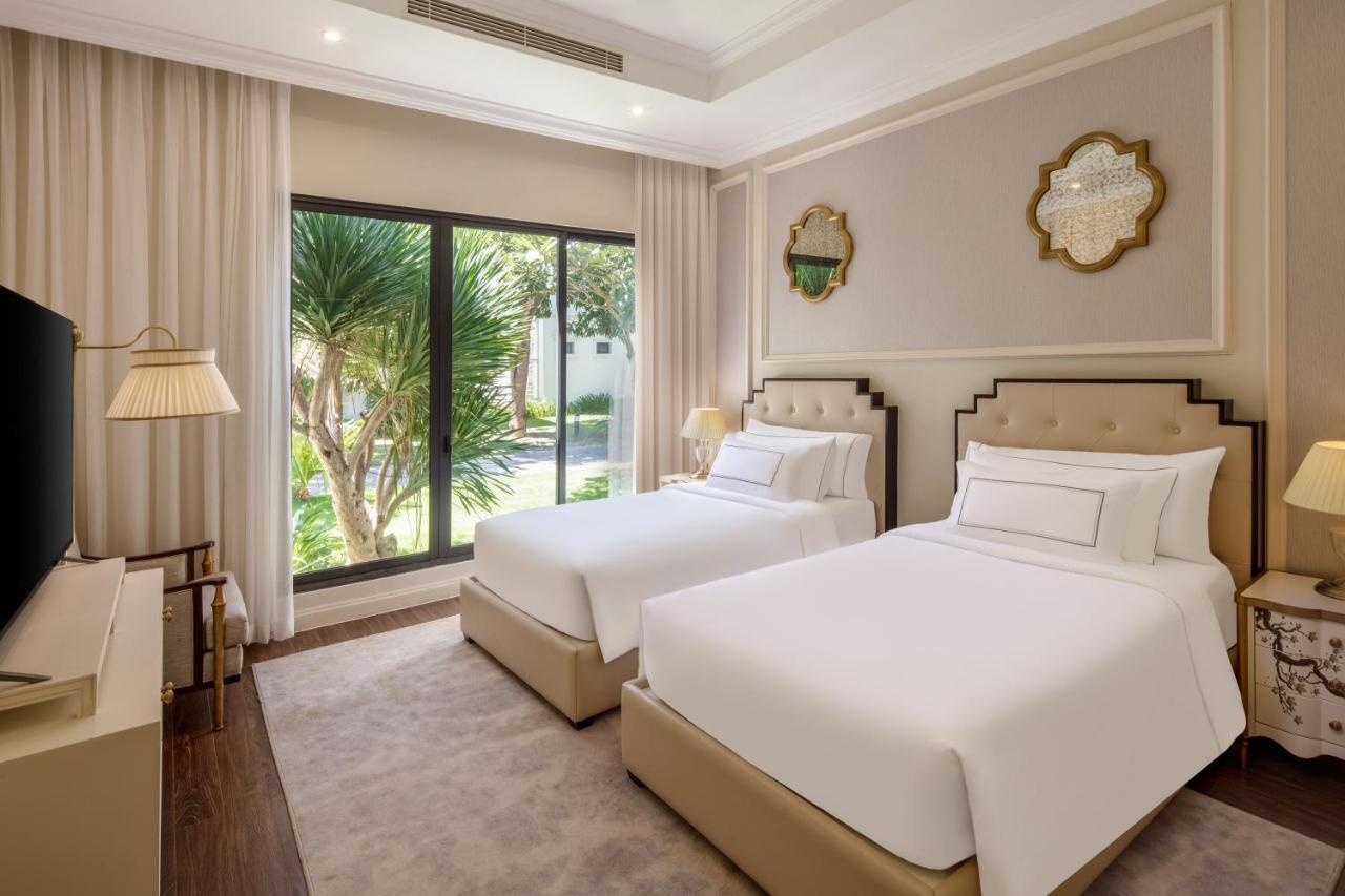 Melia Vinpearl Cam Ranh Beach Resort Екстериор снимка